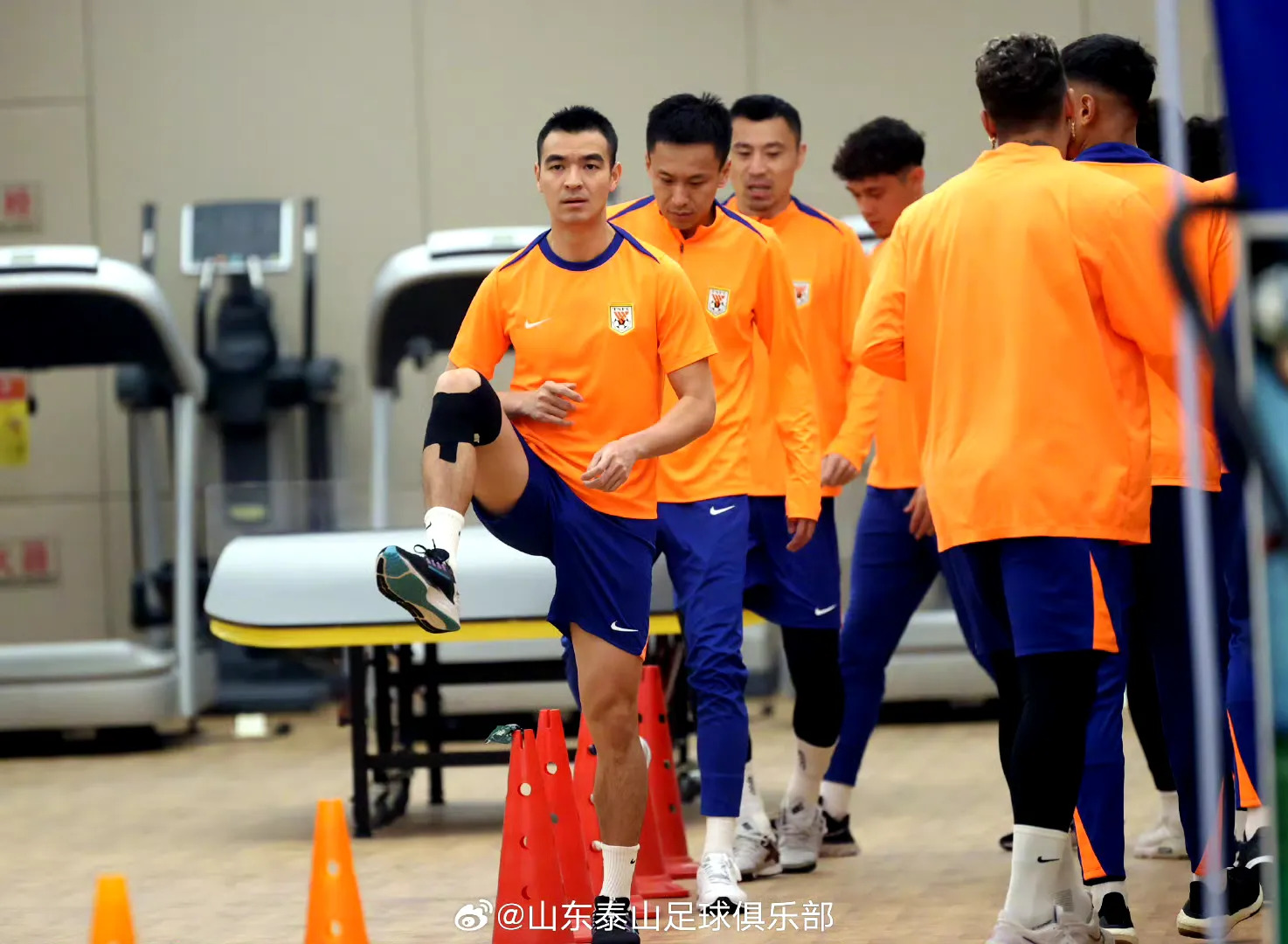 PG游戏-德国杯倒计时，山东泰山今晨战术微调，细节引发关注，底气十足，轮换策略成焦点的简单介绍