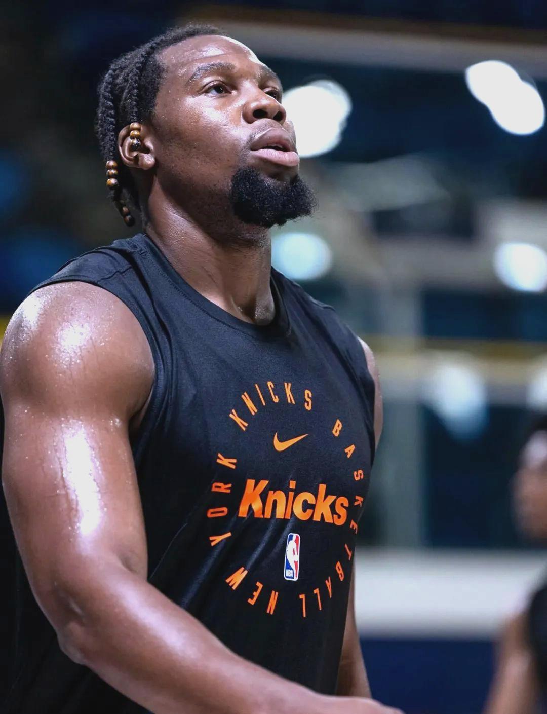 PG游戏-关于NBA季后赛倒计时；塞维利亚国际比赛日内部沟通；细节引发关注；悬念犹存；资深球员宣示担当的信息